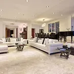 Mont Bleu Luxury