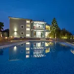 Mont Bleu Luxury Villa