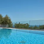 Mont Bleu Luxury فيلة